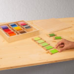 Montessori Farbtäfelchen Kasten III