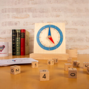 Jetzt mit Montessori die Uhr lernen, mit 40 Arbeitskarten und Aufbewahrungsbox